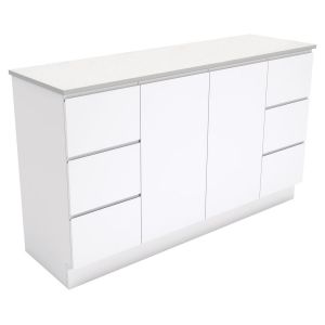 Fingerpull Gloss White 1500 Cabinet on Kickboard